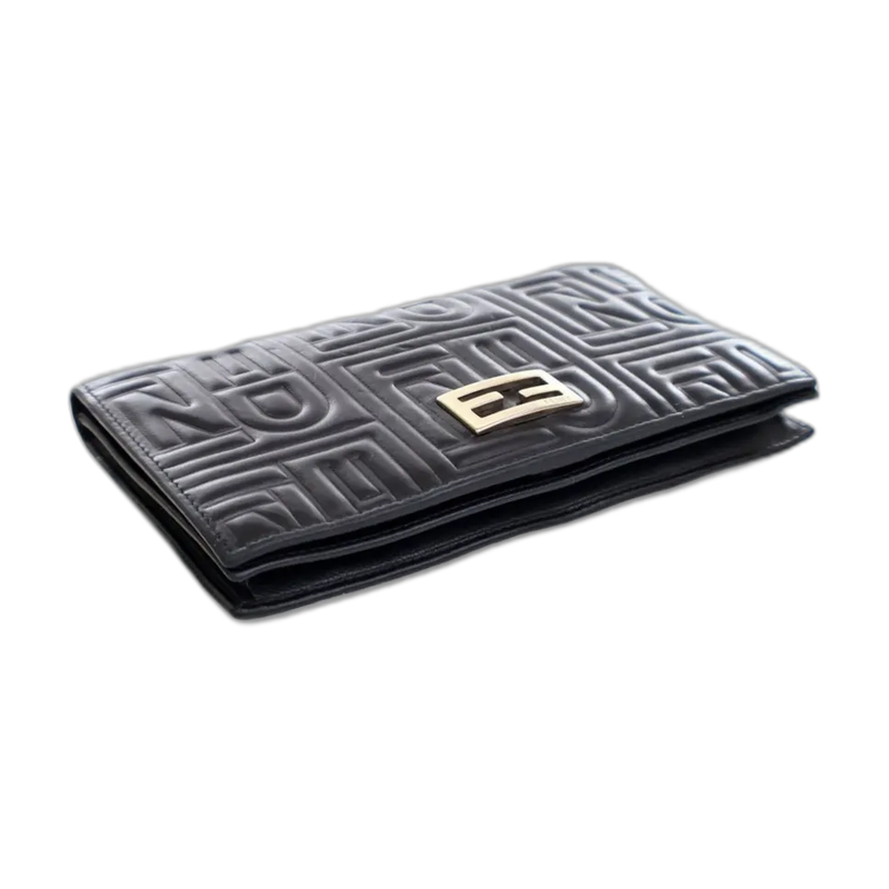 Fendi Baguette Wallet on Chain in Black