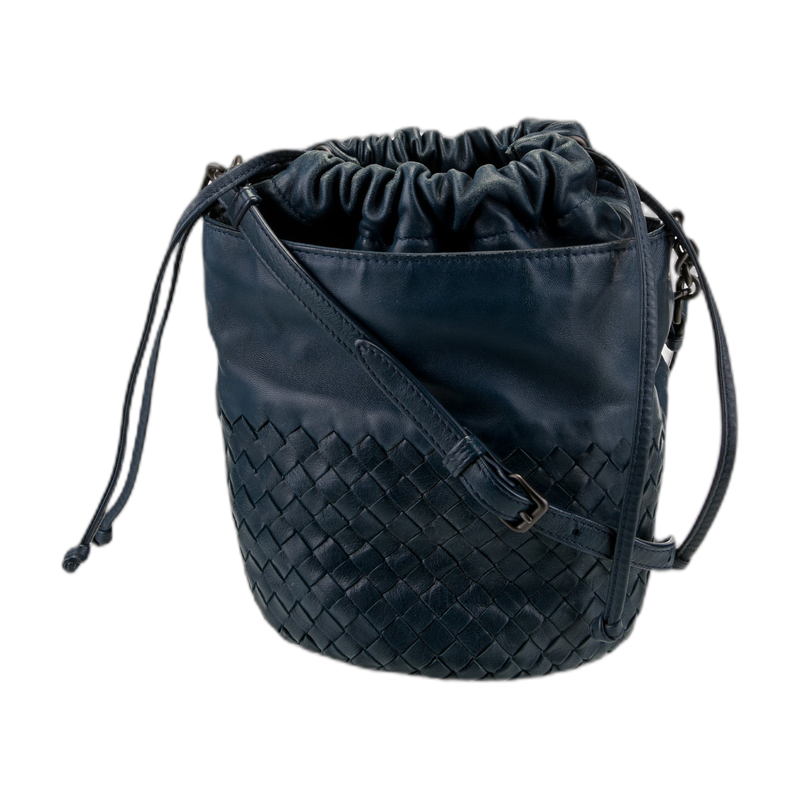 Bottega Veneta Bucket Bag in Blue